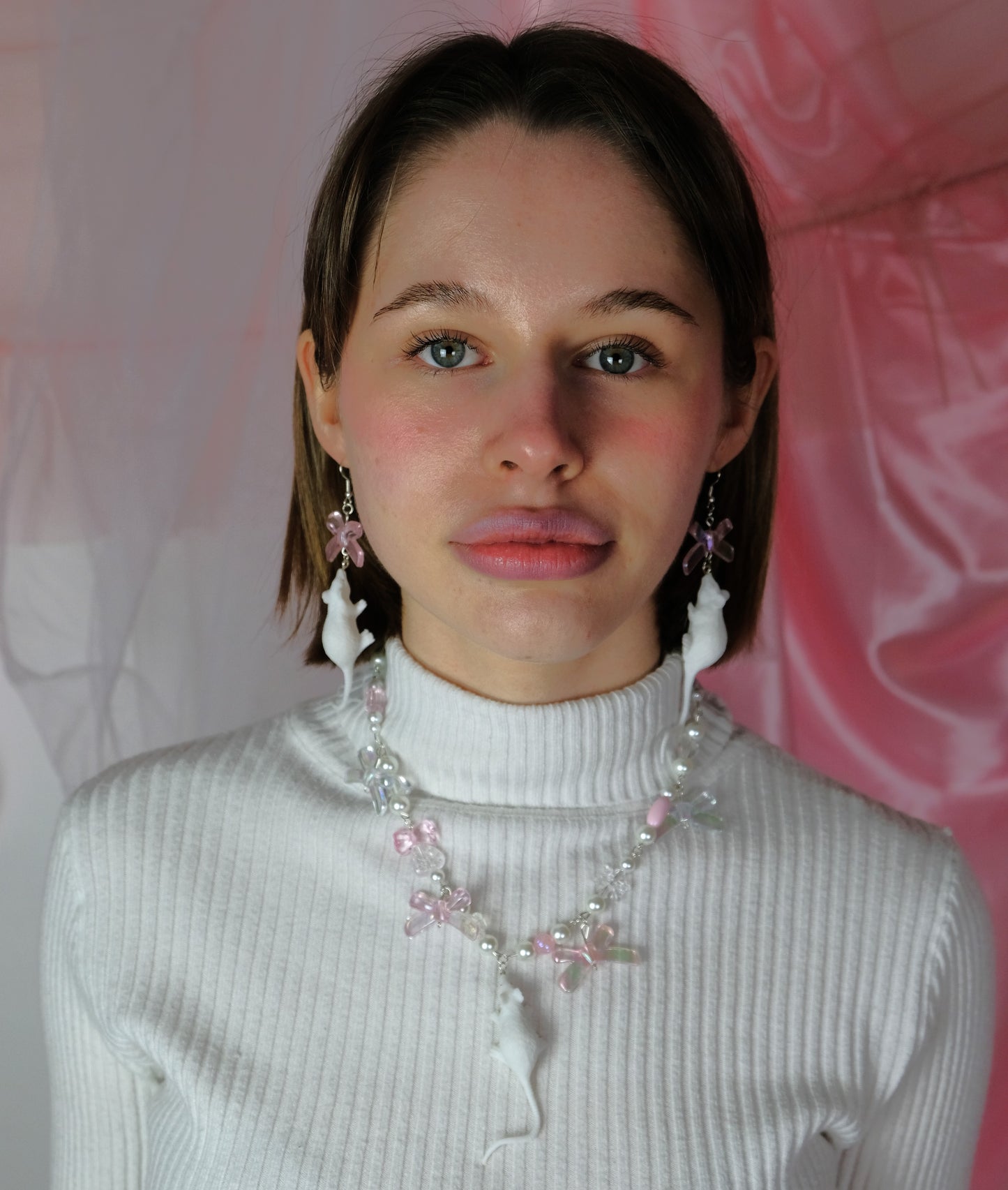 Rat Bow Earrings + Necklace white