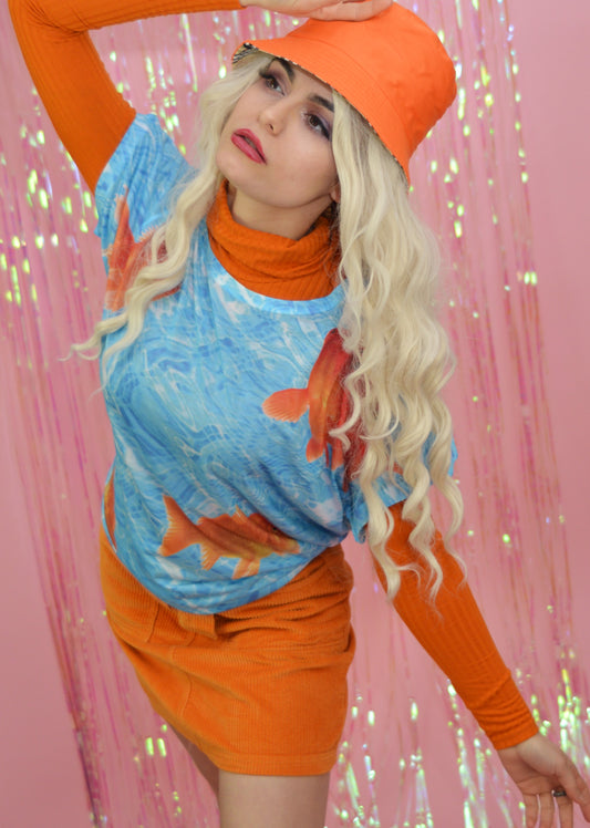 Gold fish tee S,M,L