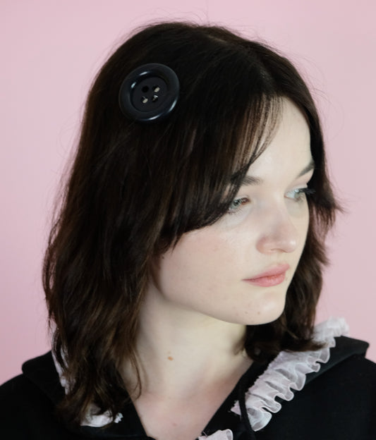 2 X Giant Black Button Clips