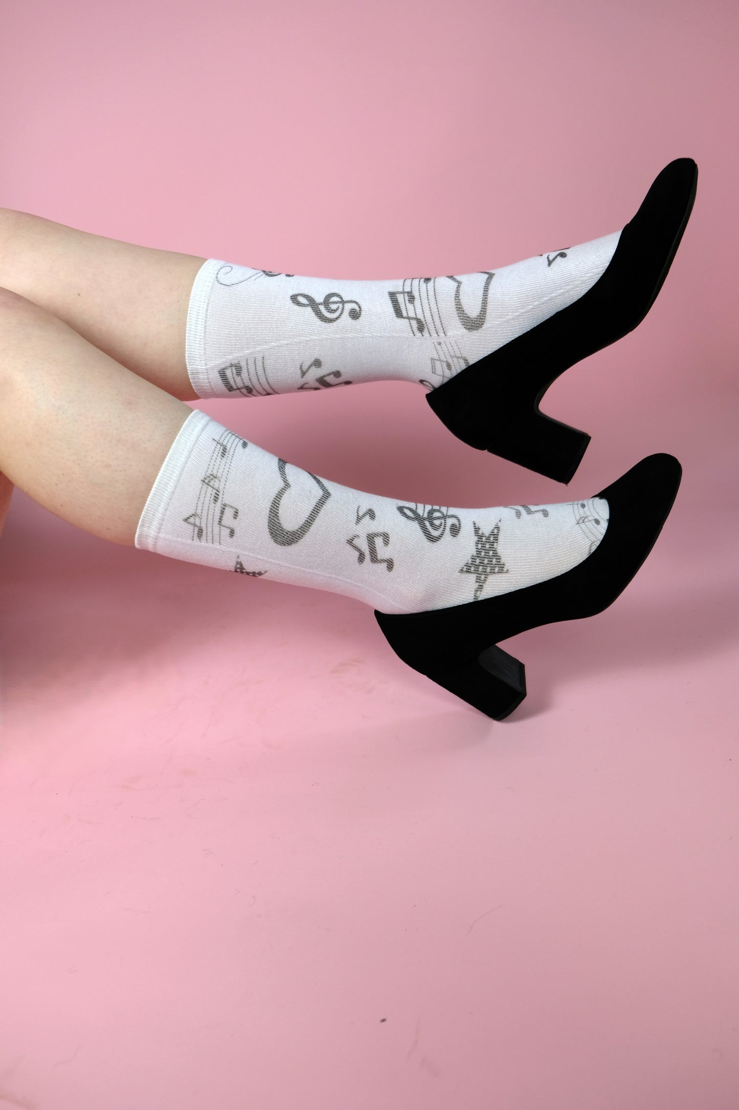 Musical short socks (one size)
