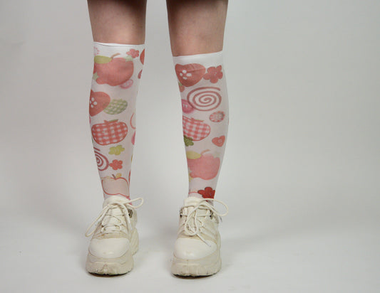 Apple Star Knee length socks ( one size 4-7)