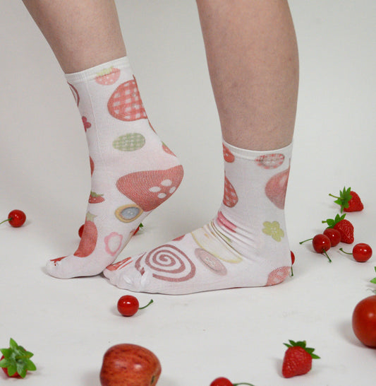 Apple Star Socks (one size 4-7)
