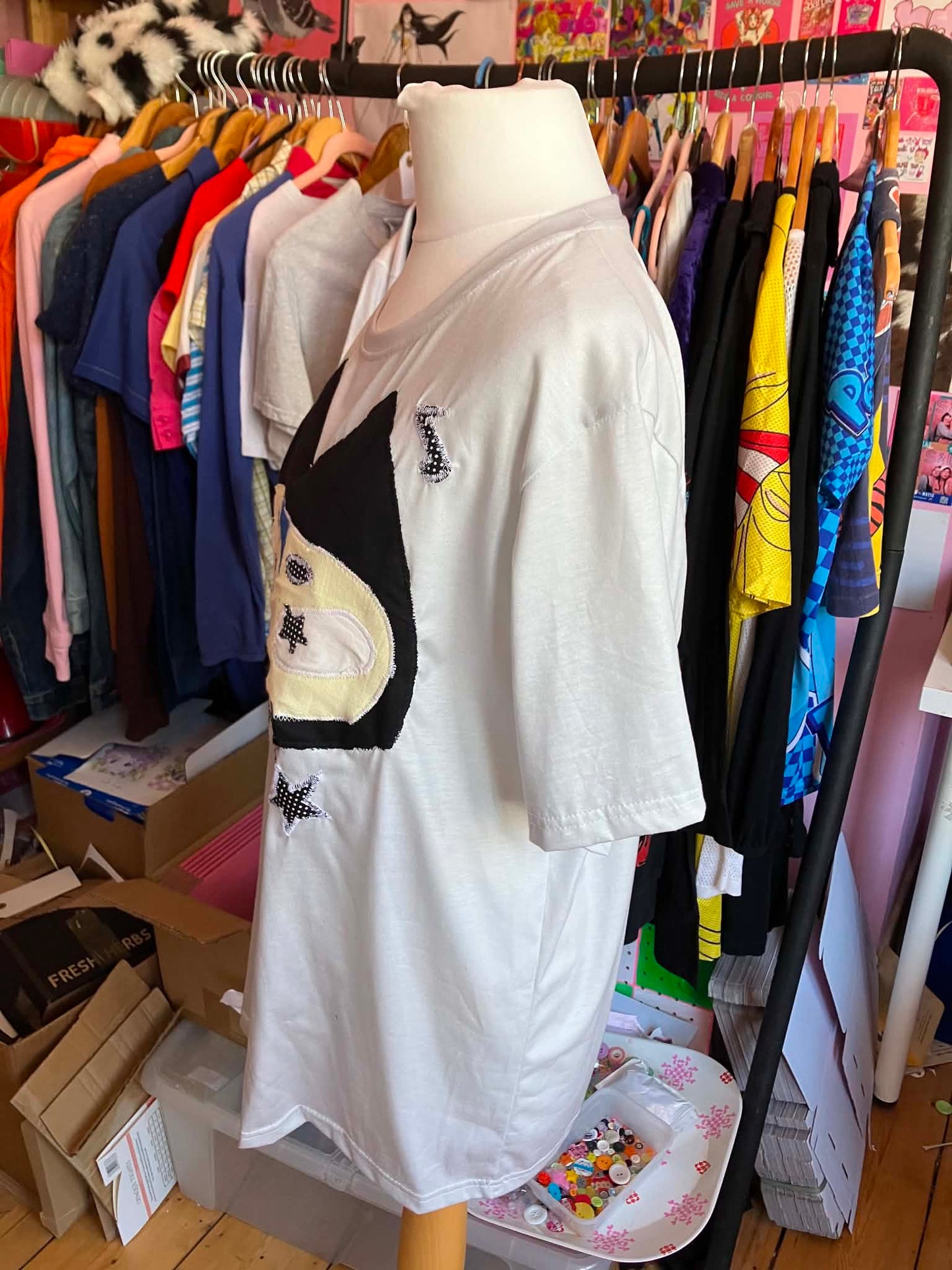 Cat Girl tee- L 14-16