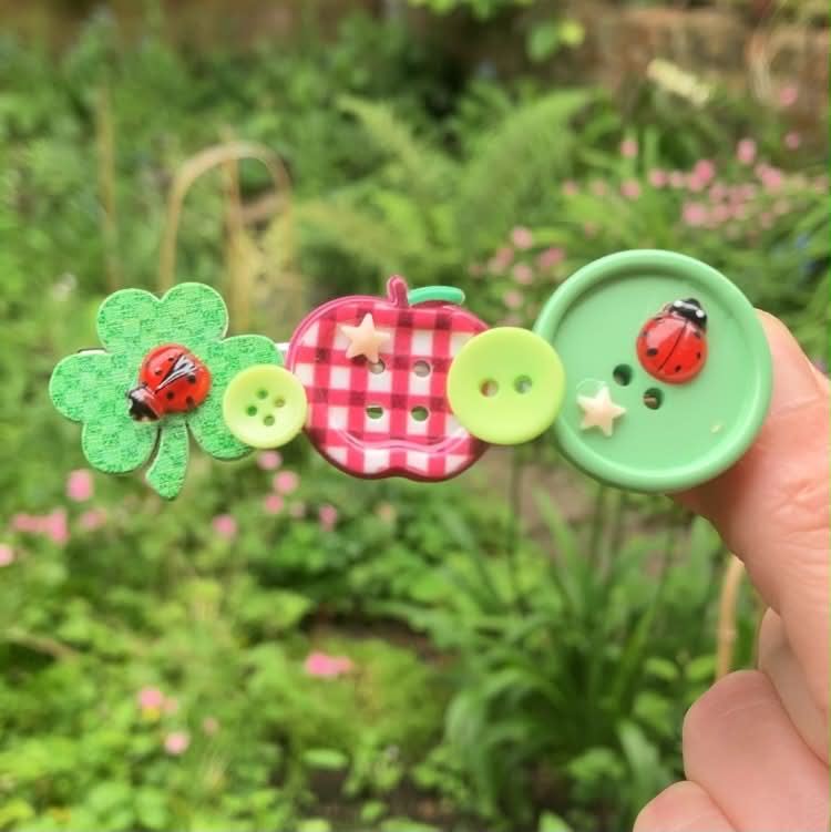 Lucky Bug clips ( 8 designs)