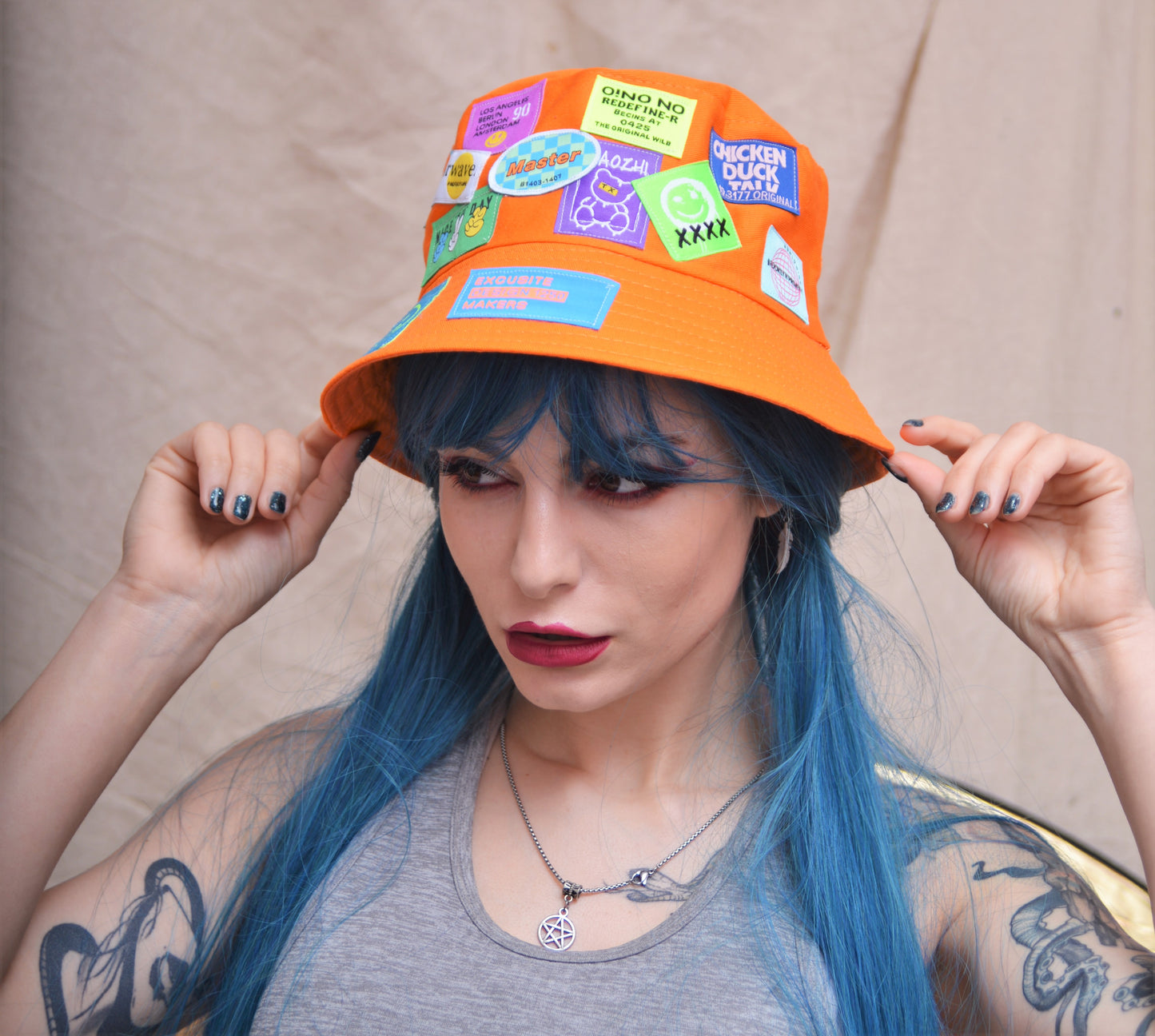 Label Hats - multiple colours !